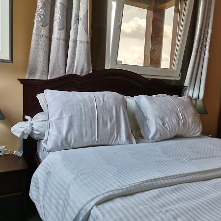 Residence Hoteliere Mb-202 C Дуала Экстерьер фото