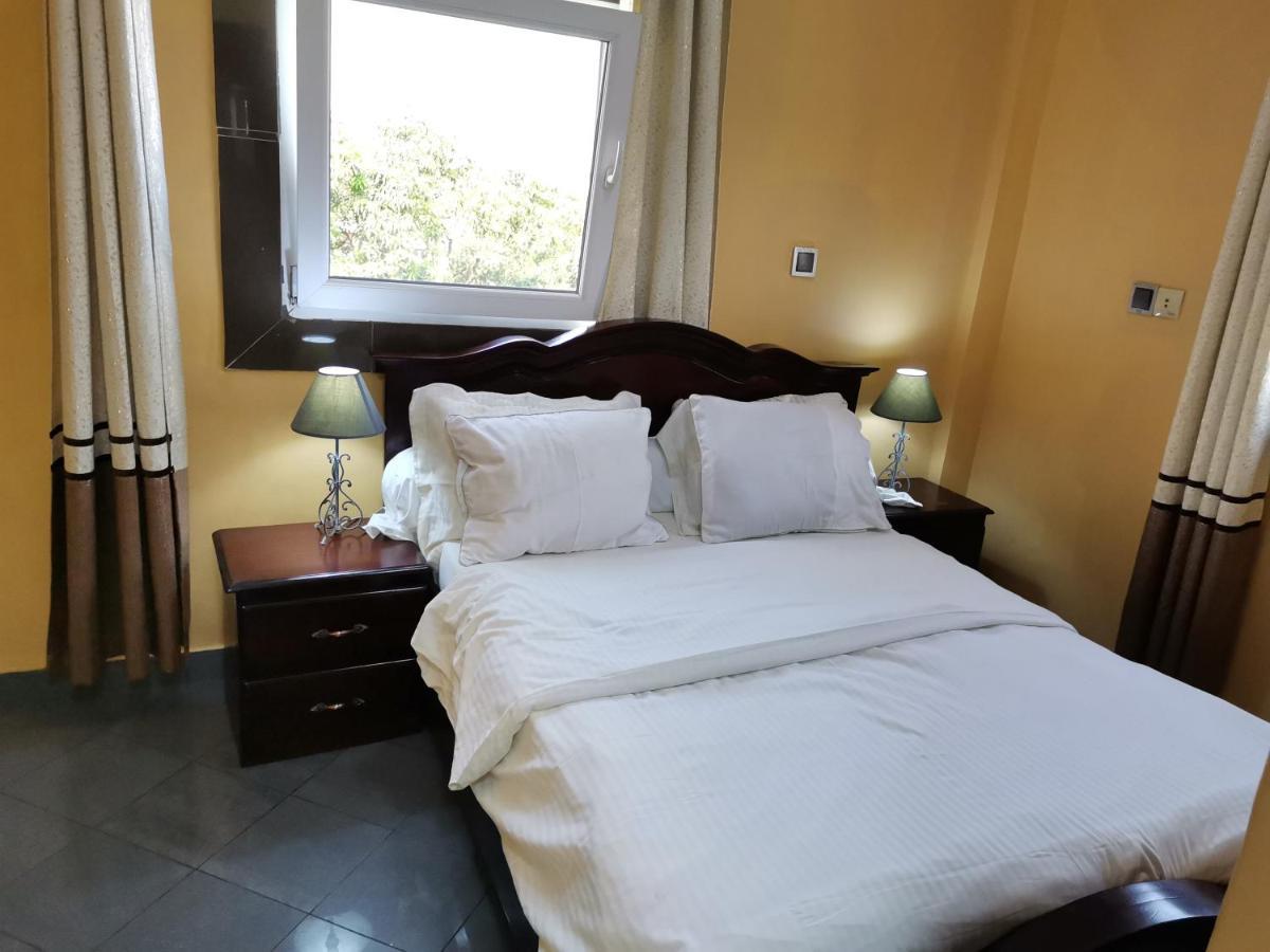 Residence Hoteliere Mb-202 C Дуала Экстерьер фото